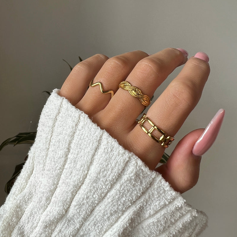 Lyric Ring