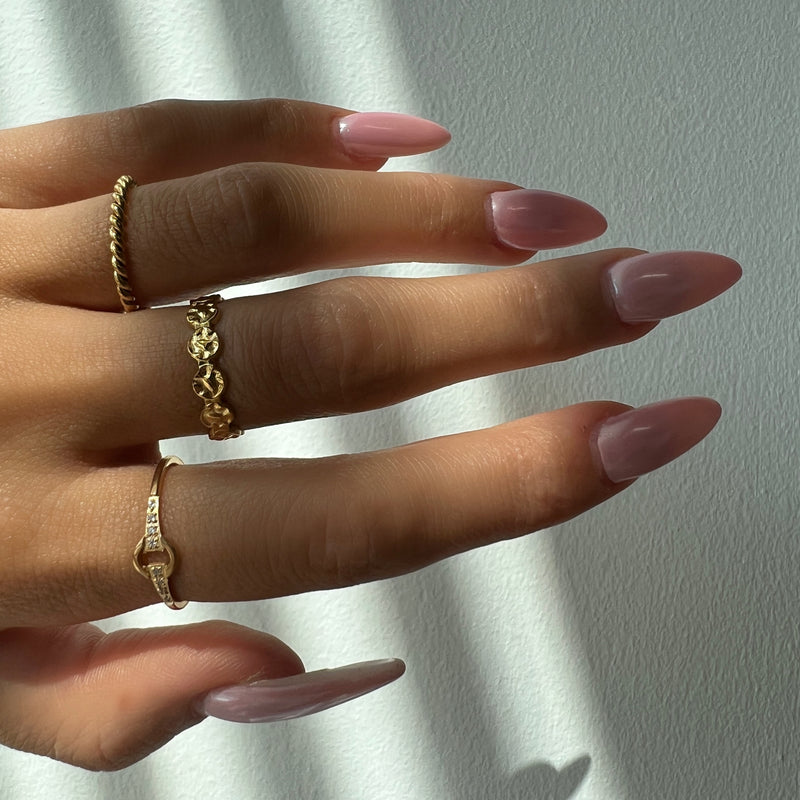 Elia Ring